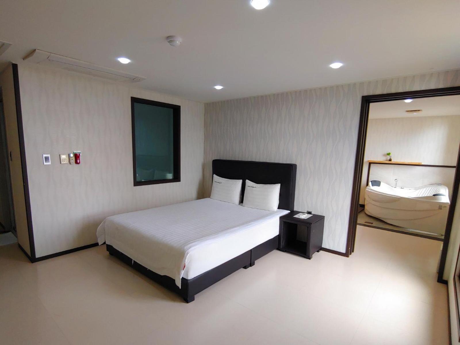 Hotel Rhangju Seogwipo Ngoại thất bức ảnh